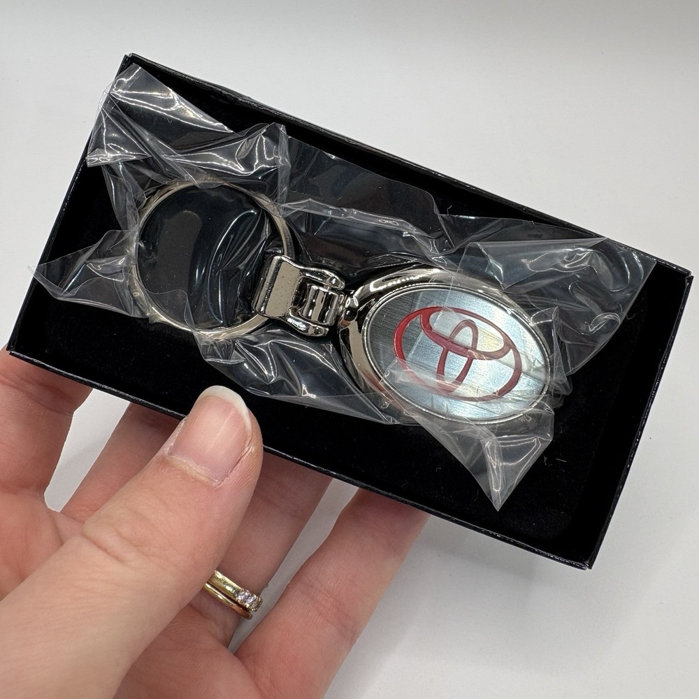 Toyota Logo Keychain Chrome Metal NIB